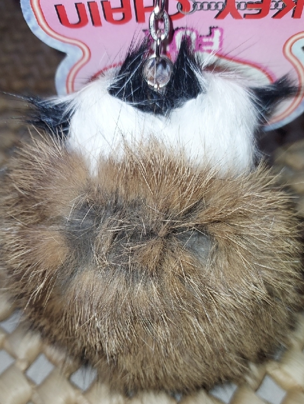 Novelty Inc. Fur Key Chain - Picture 4 of 8